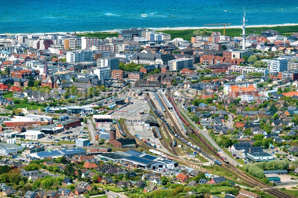 Sylt from above - Track progress and building of the main station of the railway in the district Westerland on Island Sylt in the state Schleswig-Holstein, Germany