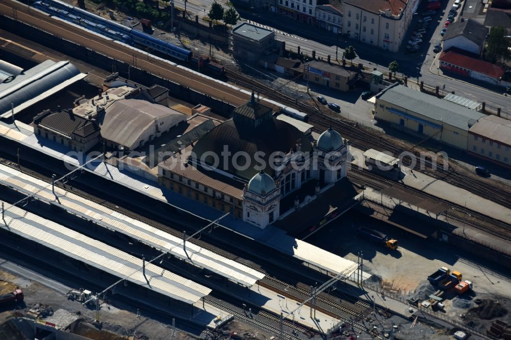 Aerial image Pilsen - Track progress and building of the main station of the railway in Pilsen in Boehmen, Czech Republic