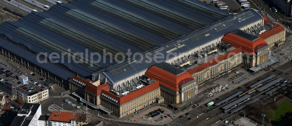 Leipzig from the bird's eye view: View over the building of the main station in the district Zentrum in Leipzig in Saxony