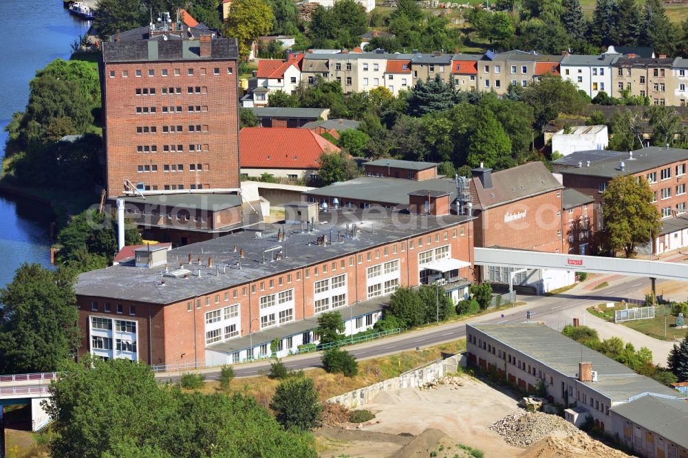 Aerial photograph Burg - Main building of the burger bread plants at the Niegripper Chaussee in Burg in Saxony-Anhalt