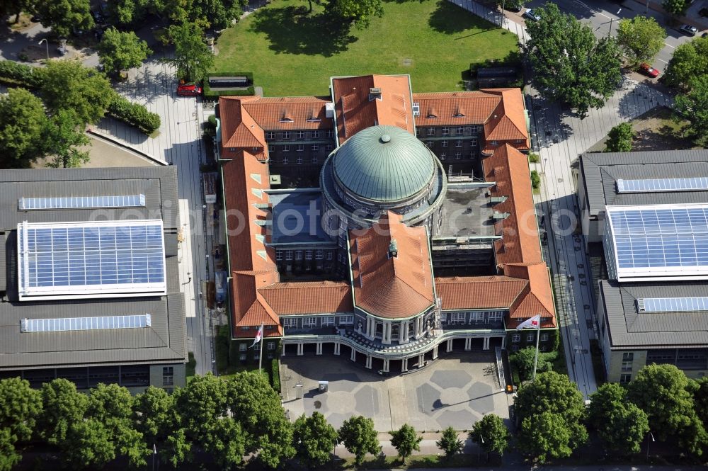 Hamburg from above - Main building of the University of Hamburg Edmund-Siemers-Allee in Hamburg