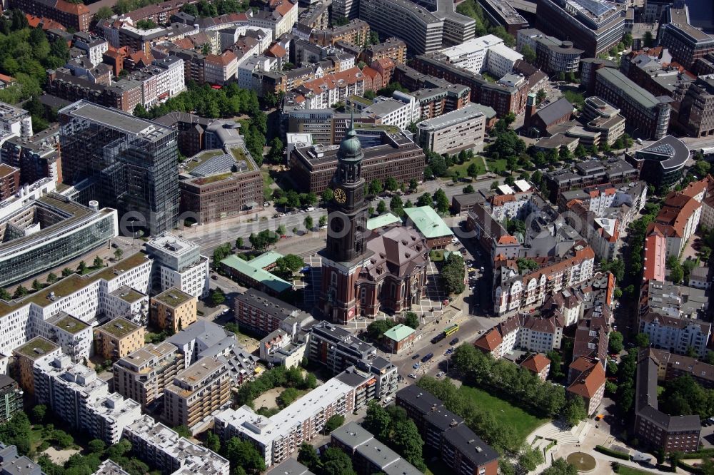 Hamburg from the bird's eye view: The main church of St. Michaelis in Hamburg is also known by the name of Michel and is the landmark of Hamburg