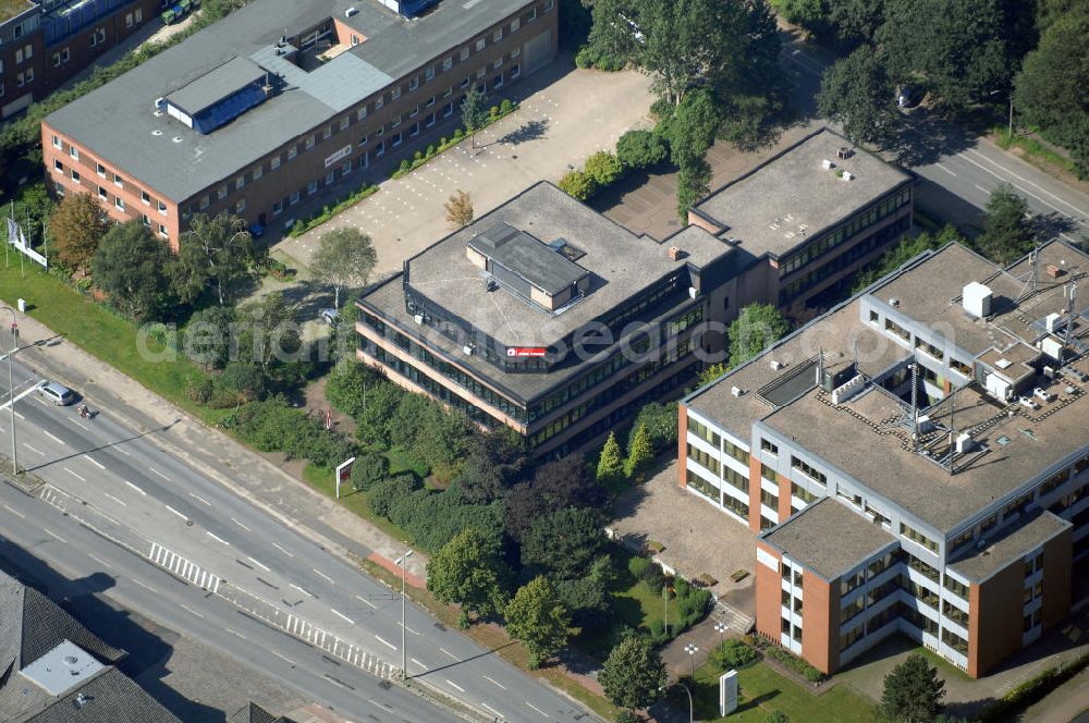 Hamburg from the bird's eye view: Blick auf den Hauptsitz des Reiseveranstalter ÖGER TOURS GmbH, Sportallee 4, 22335 Hamburg, Tel. +49(0)40 32 0010, Fax +49(0)40 32 3091; Ansprechpartner Immobilie: CORPUS SIREO, Asset Management GmbH, An der Welle 3, 60322 Frankfurt am Main, Tel. +49(0)69 48005 0, Fax +49(0)69 48005 102, Email: frankfurt@corpussireo.com