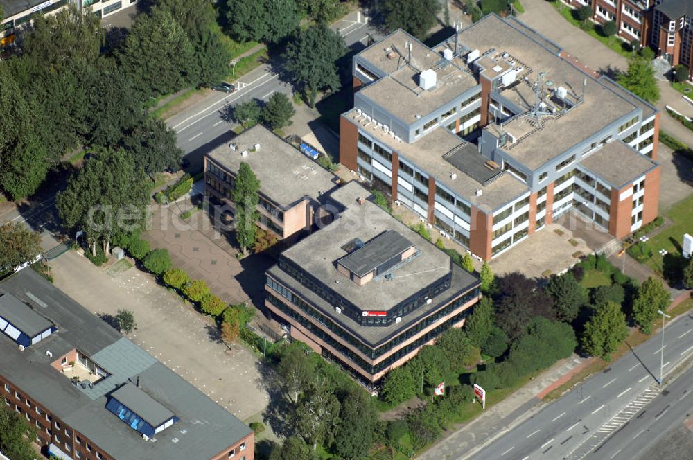 Aerial image Hamburg - Blick auf den Hauptsitz des Reiseveranstalter ÖGER TOURS GmbH, Sportallee 4, 22335 Hamburg, Tel. +49(0)40 32 0010, Fax +49(0)40 32 3091; Ansprechpartner Immobilie: CORPUS SIREO, Asset Management GmbH, An der Welle 3, 60322 Frankfurt am Main, Tel. +49(0)69 48005 0, Fax +49(0)69 48005 102, Email: frankfurt@corpussireo.com