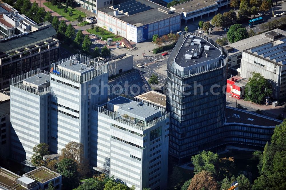 Aerial photograph Frankfurt am Main - Office building of the group KfW Bankengruppe in the district Westend at the street Palmengartenstrasse in Frankfurt st the Main in Hesse