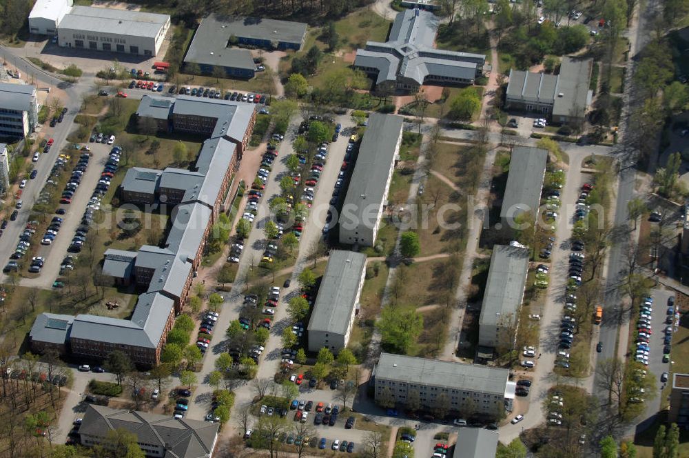 POTSDAM from above - Blick auf den Hauptsitz des Landesbetrieb Straßenwesen Brandenburg (LS) an der Steinstraße 104-106 in 14480 Potsdam, Telefon: 0331 2334-274, Fax: 0331 2334-282 E-Mail: P.PoststelleLS@ls.brandenburg.de