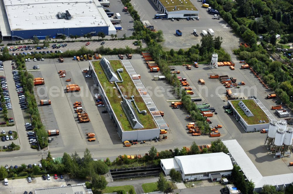 Leipzig Paunsdorf from the bird's eye view: Hauptsitz der Stadtreinigung Leipzig an der Geithainer Straße im Stadtbezirk Ost / Ortsteil Paunsdorf in Leipzig, Sachsen. Central facility of the city cleaning department at the street Geithainer Strasse in the borough East / district Paunsdorf in Leipzig, Saxony.