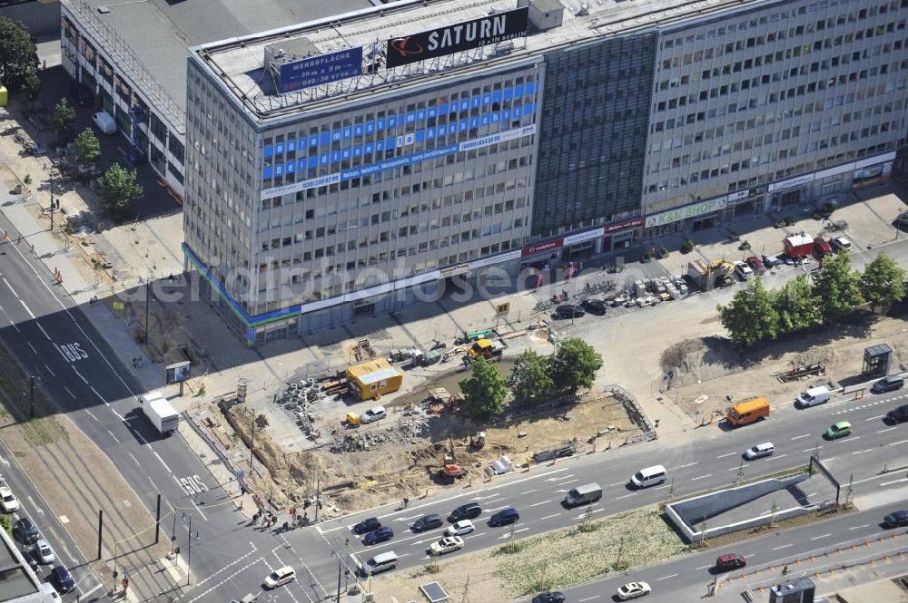 Berlin from the bird's eye view: The House of the Electronic Industry housed the ministry fpr electronic technology of the German Democratic Republic from 1969 untill 1990. Today it is the host of the Ministry for environment, conservation, and reactor safety