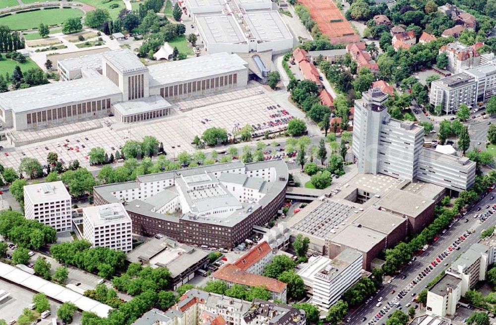 Aerial photograph Berlin / Charlottenburg - Haus des Rundfunks - RBB ehem. SFB am Messegelände in Charlottenburg / Berlin