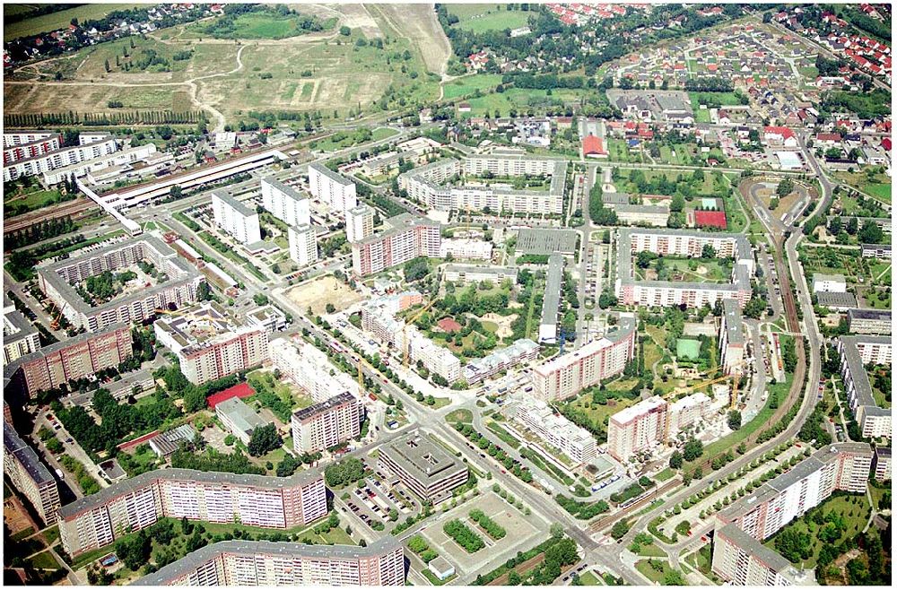 Aerial photograph Berlin-Marzahn - Blick auf Abrißbaustellen in der Wohnsiedlung Havemannstraße - Rosenbecker Straße / Eichhorster Straße in Berlin-Marzahn / Ahrensfelde. Ein Projekt der DEGEWO / WBG Marzahn. Baufirmen: