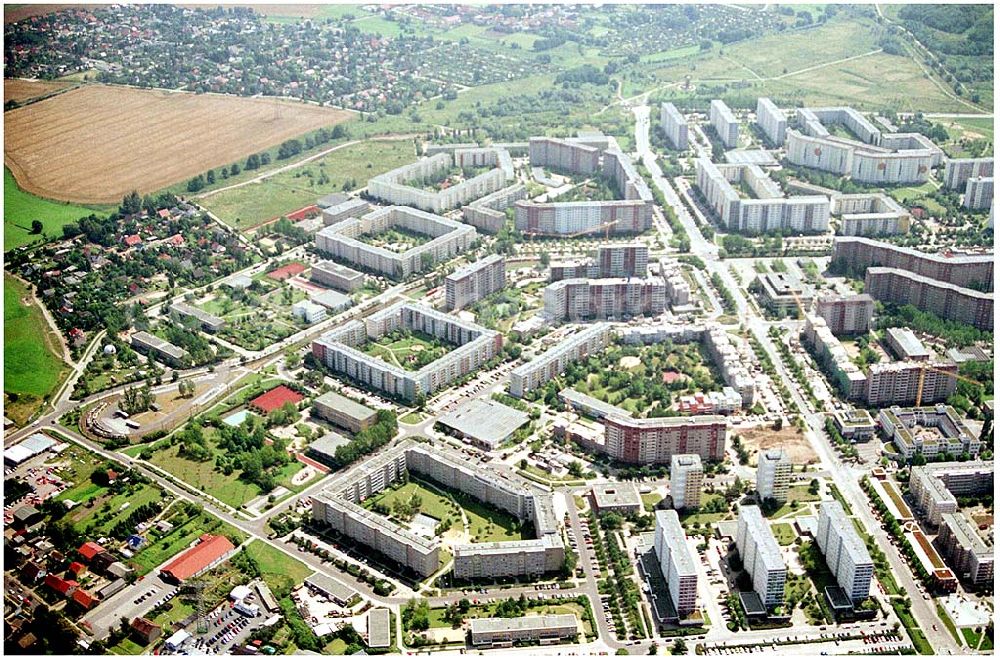 Aerial photograph Berlin-Marzahn - Blick auf Abrißbaustellen in der Wohnsiedlung Havemannstraße - Rosenbecker Straße / Eichhorster Straße in Berlin-Marzahn / Ahrensfelde. Ein Projekt der DEGEWO / WBG Marzahn. Baufirmen: