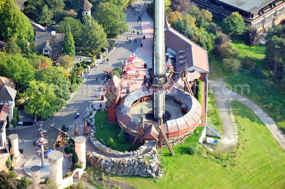 Soltau from the bird's eye view: Der Heide-Park bei Soltau in Niedersachsen ist einer der größten deutschen Freizeitparks. Zu sehen ist Scream, der größte Freifallturm der Welt. The Heide-Park in Soltau, Lower Saxony, is one of the biggest fun parks in Germany. There is Scream, the biggest gyro-drop-tower in the world.