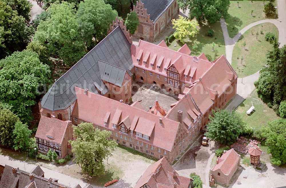 Aerial photograph Heiligengrabe - Brandenburg - 24.06.2003 Heiligengrabe - Brandenburg Kloster Heiligengrabe