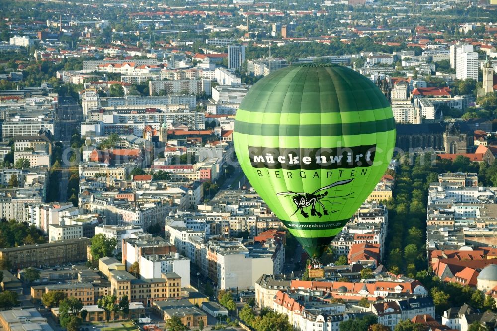 Aerial image Magdeburg - Hot air balloon with of Kennung D-OEKY Mueckenwirt flying in the airspace in Magdeburg in the state Saxony-Anhalt, Germany