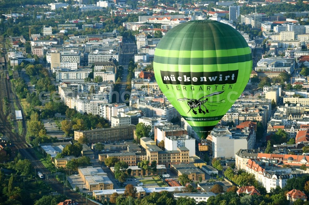 Magdeburg from above - Hot air balloon with of Kennung D-OEKY Mueckenwirt flying in the airspace in Magdeburg in the state Saxony-Anhalt, Germany