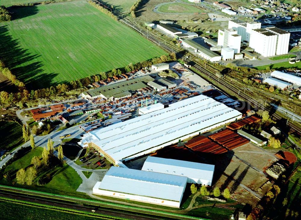 Grabow / MV from the bird's eye view: HEISTERHOLZ - Klinkerwerk im Gewerbegebiet Grabow / MV.