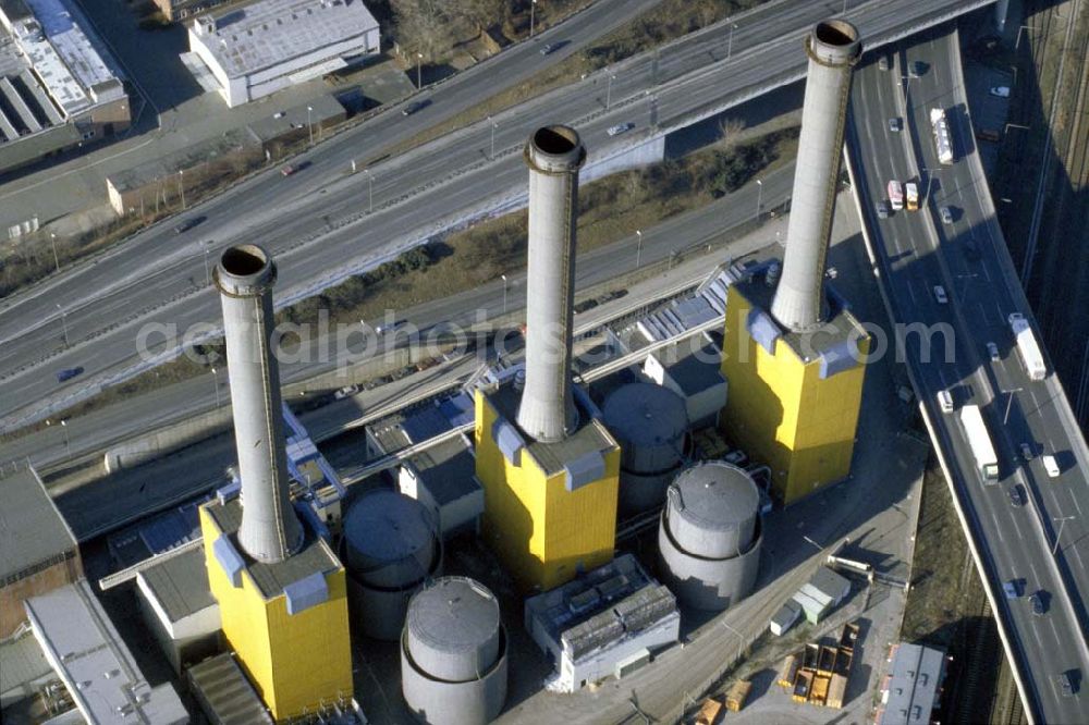 Aerial photograph Berlin - CHRALOTTENBURG - Heizkraftwerk in Berlin-Charlottenburg. 1995