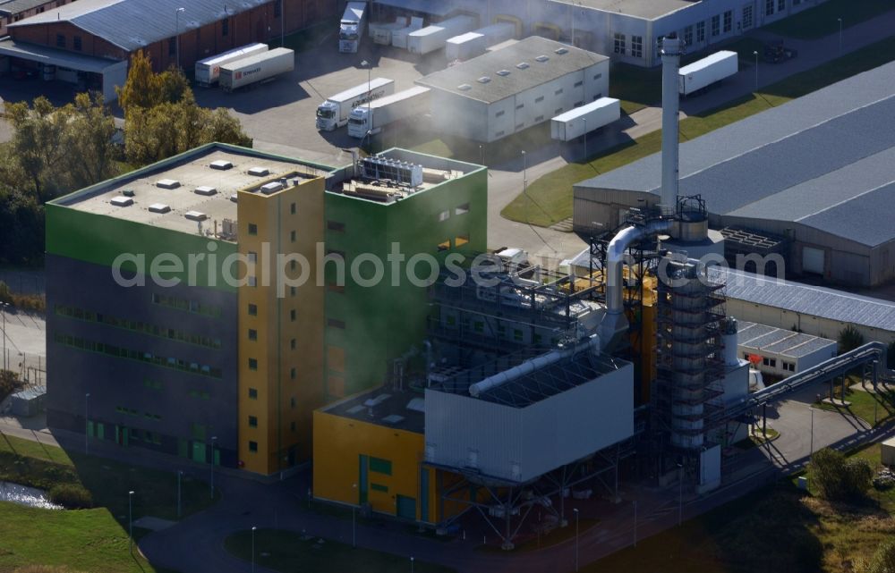 Aerial image Stavenhagen - View at the power plant Stavenhagen in Stavenhagen in the federal state Mecklenburg-Vorpommern. It was built for power and heating supply for the company Pfanni and is operated with alternative fuels. In addition all of the current power requirements of the site will be covered and the surplus electricity will be fed into the network of the regional energy supplier. Operator is the Nehlsen Heizkraftwerke GmbH & Co.KG