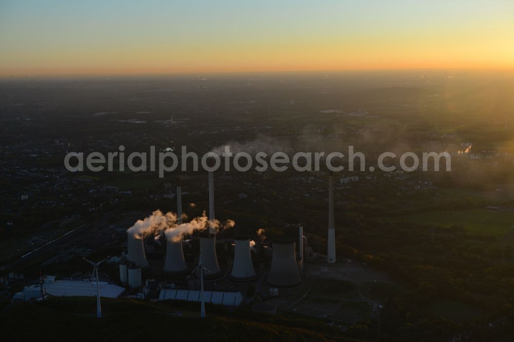 Gelsenkirchen from the bird's eye view: Heat and power plants of E.ON power plants GmbH in Gelsenkirchen in North Rhine-Westphalia