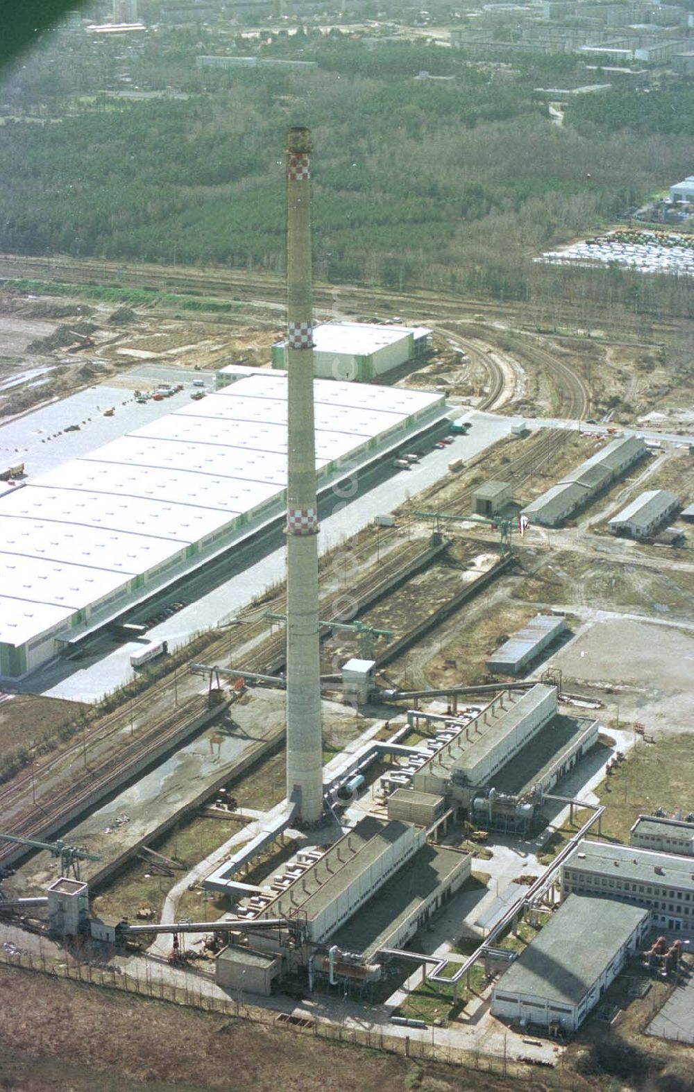 Aerial photograph Ludwigsfelde / Brandenburg - Heizwerk des ehem. LKW-Werk in Ludwigsfelde / Brandenburg.