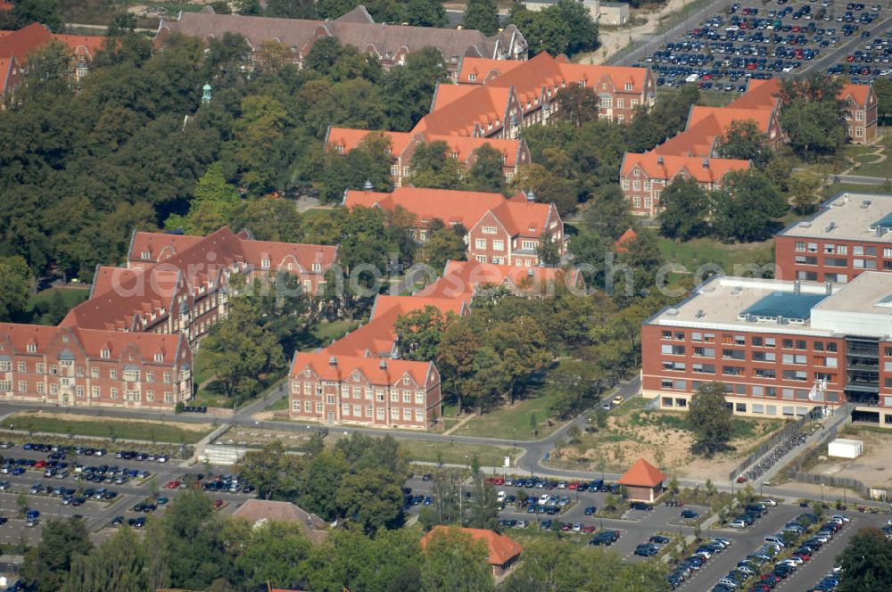 Berlin from the bird's eye view: Blick auf das Helios Klinikum / Krankenhaus in Berlin-Buch.