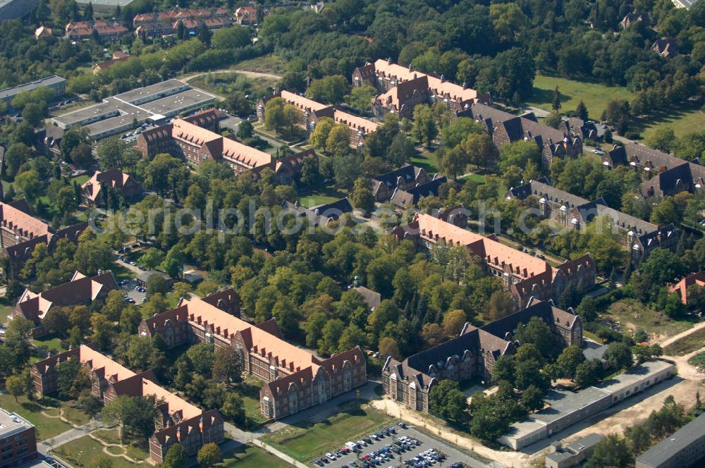 Aerial photograph Berlin - Blick auf das Helios Klinikum / Krankenhaus in Berlin-Buch.