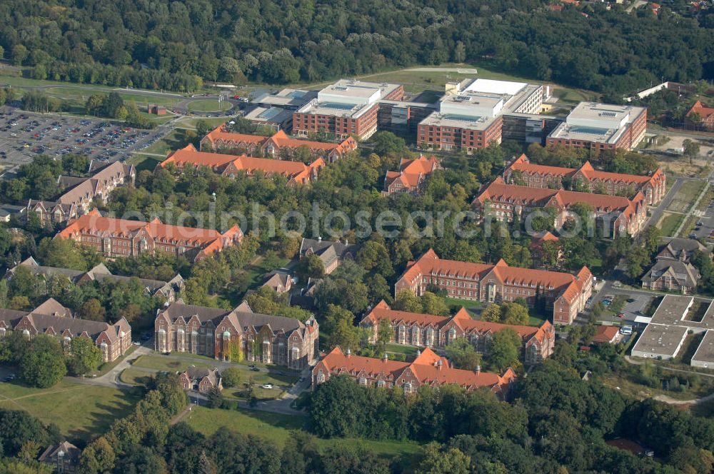 Aerial image Berlin - Blick auf das Helios Klinikum / Krankenhaus in Berlin-Buch.