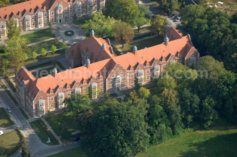 Aerial image Berlin - Blick auf das Helios Klinikum / Krankenhaus in Berlin-Buch.