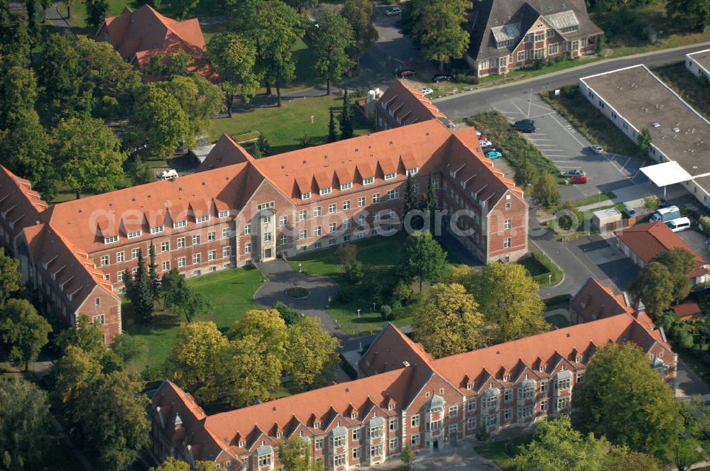 Aerial photograph Berlin - Blick auf das Helios Klinikum / Krankenhaus in Berlin-Buch.