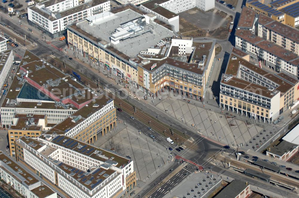 Aerial image Berlin - Hellersdorf - Blick auf das Stadtteilzentrum von Hellersdorf, Helle Mitte. Hellersdorf district centre Helle Mitte.