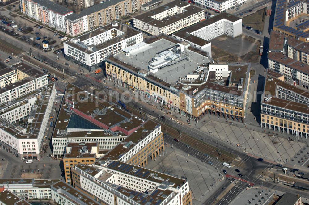 Aerial photograph Berlin - Hellersdorf - Blick auf das Stadtteilzentrum von Hellersdorf, Helle Mitte. Hellersdorf district centre Helle Mitte.