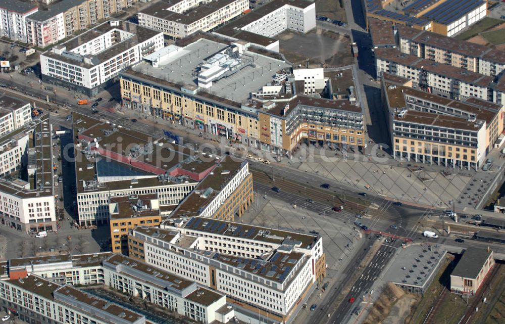 Berlin - Hellersdorf from the bird's eye view: Blick auf das Stadtteilzentrum von Hellersdorf, Helle Mitte. Hellersdorf district centre Helle Mitte.