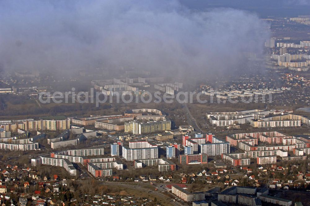 Berlin from the bird's eye view: Blick auf die Großwohnsiedlung in Hellersdorf. View of the large housing estate in Hellersdorf.