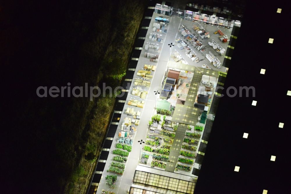 Hoppegarten from above - Hellweg construction market at the Handwerkerstrasse in Hoppegarten in the state of Brandenburg