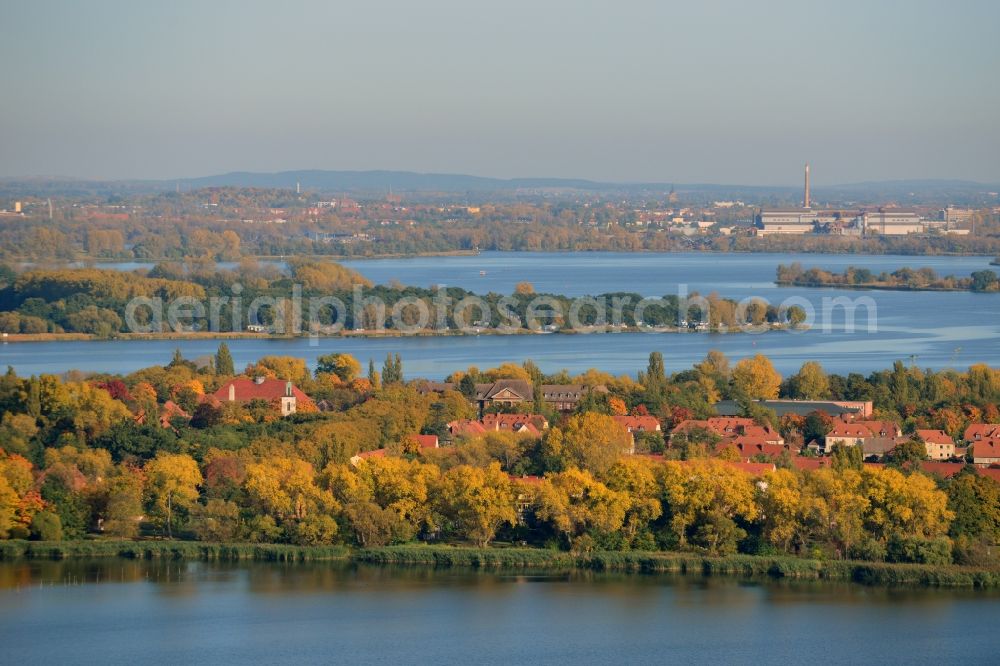 Aerial photograph Brandenburg Havel - Autumn view of the district Kirchmöser and the surrounding Wend lake and Plauer lake in Brandenburg upon Havel in the federal state Brandenburg