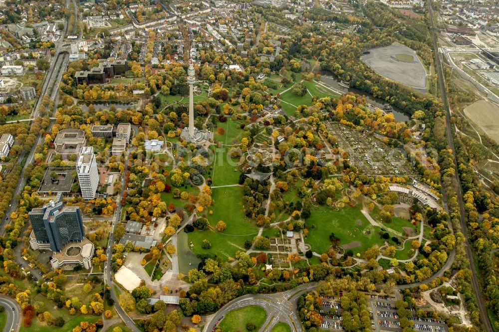 Aerial photograph Dortmund - Autumn view of the Westphalia park with the Florian tower, the solar sail and the cafes at the pool and relax in Dortmund in the federal state North Rhine-Westphalia