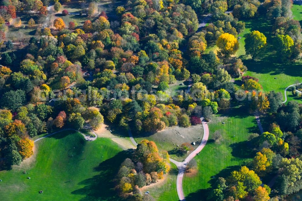 Berlin from above - Riparian areas on the lake area of Hauptsee of park areal Britzer Garten in the district Britz in Berlin, Germany