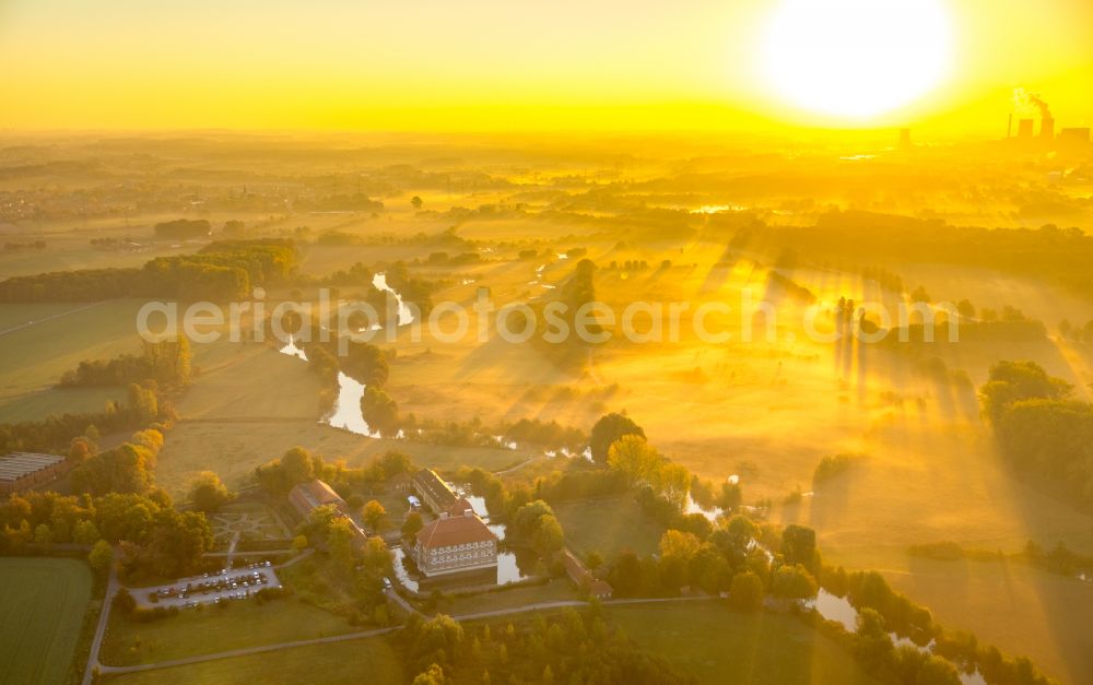 Hamm from above - Building and castle park systems of water castle Oberwerries in Hamm at Ruhrgebiet in the state North Rhine-Westphalia, Germany