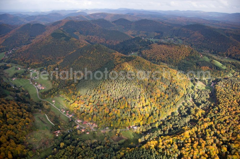 Aerial photograph Windstein - Forest and mountain scenery in autumn colurs of the nothern vosges in Windstein in Alsace-Champagne-Ardenne-Lorraine, France