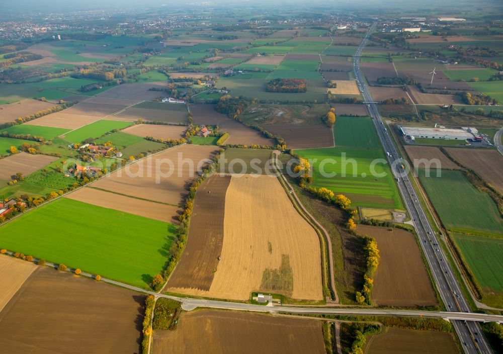 Aerial image Hamm - Autumnal fields around the federal motorway and surrounding area of the A2 in the West of the Rhynern part of Hamm in the state of North Rhine-Westphalia