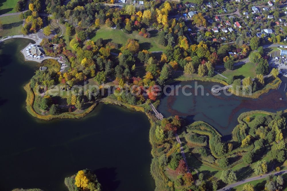 Berlin from above - Park of Britzer Garten the lake Hauptsee in Berlin in Germany