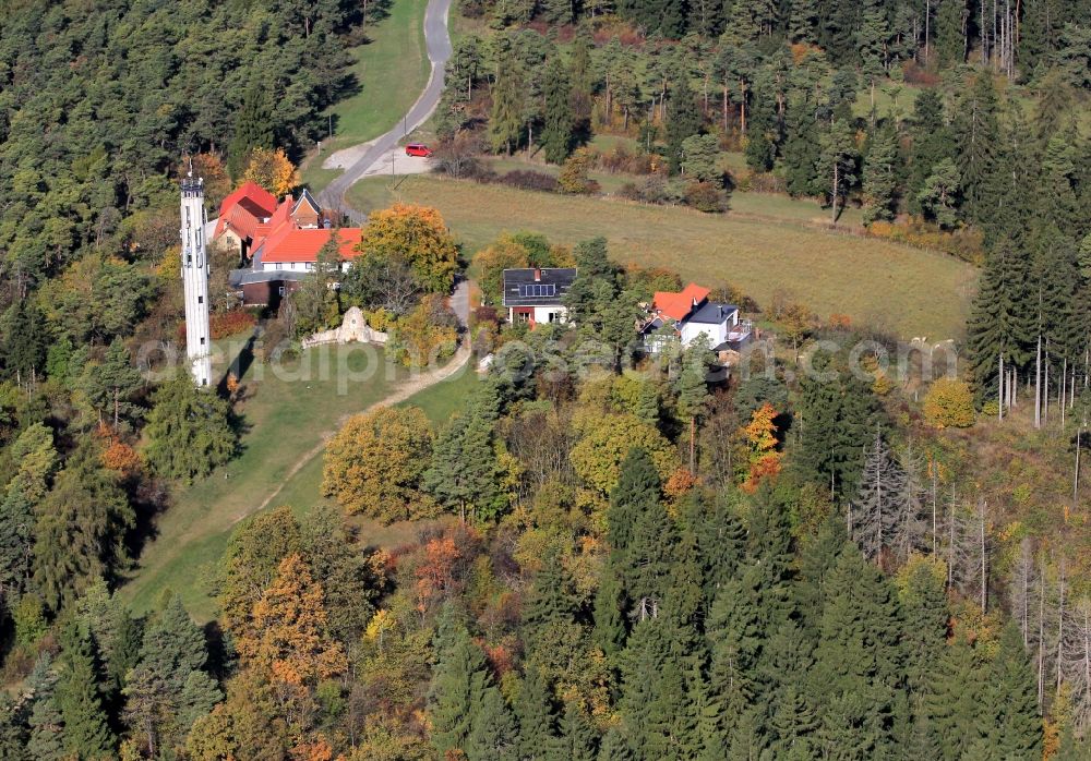 Riechheim from above - Herbstliche Wald- und Feld- Landschaft bei Riechheim auf dem Riechheimer Berg mit Berggasthof in Thüringen