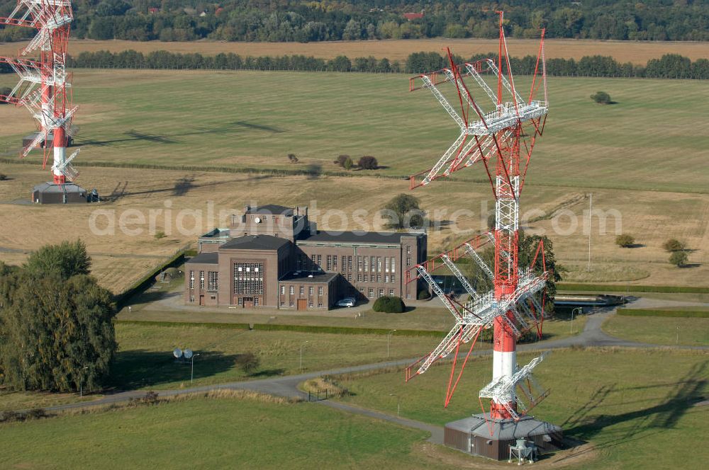 Aerial image NAUEN - Herbstlicher Blick auf das Areal der Kurzwellen- Rundfunksendestelle Nauen. Im Mittelpunkt Areales befindet sich das 1920 eingeweihte Muthesius-Gebäude, in dem heute die Leitstelle der vier modernen Kurzwellensender untergebracht ist. Von Nauen aus wird das Programm von DW-RADIO rund um den Globus gesendet.