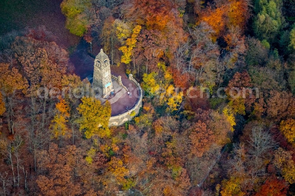 Witten from above - Autumnal discolored vegetation view structure of the observation tower Berger on Wetterstrasse in the district Bommern in Witten in the state North Rhine-Westphalia, Germany