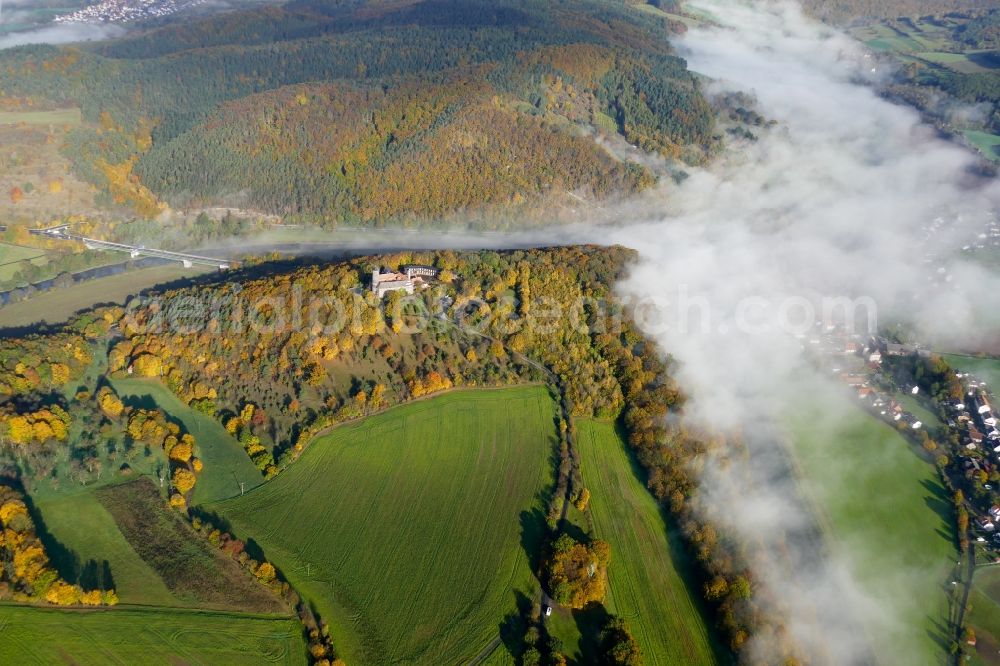 Aerial image Witzenhausen - Autumnal discolored vegetation view castle of the fortress Ludwigstein in Witzenhausen in the state Hesse, Germany