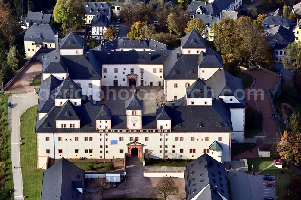 Aerial image Augustusburg - Autumnal discolored vegetation view castle of Schloss and theater in Augustusburg in the state Saxony