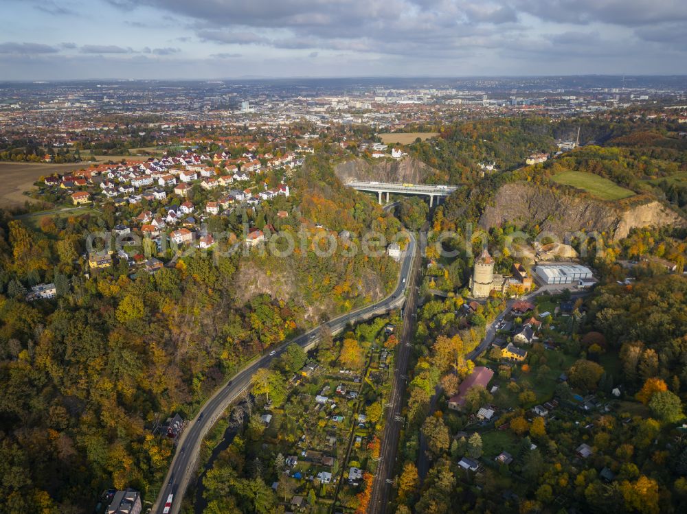 Aerial photograph Dresden - Autumnal colored vegetation view of Doelzschen in Dresden in the state of Saxony, Germany