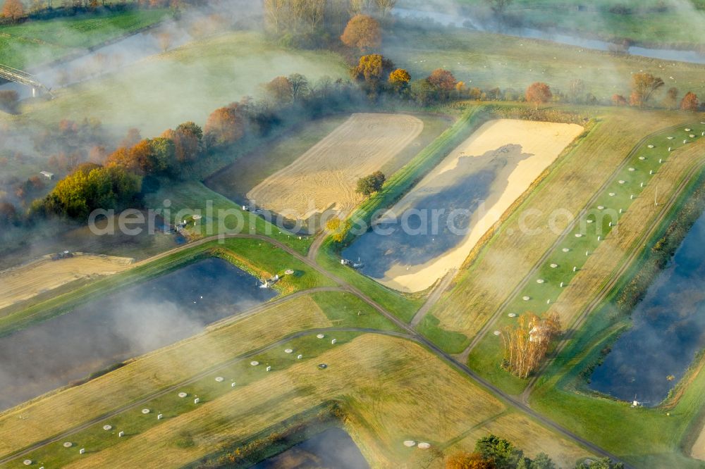 Aerial photograph Haltern am See - Autumnal discolored vegetation view haze over the sewage treatment plant basin of Gelsenwasser AG in Haltern am See in the Ruhr area in the state of North Rhine-Westphalia, Germany