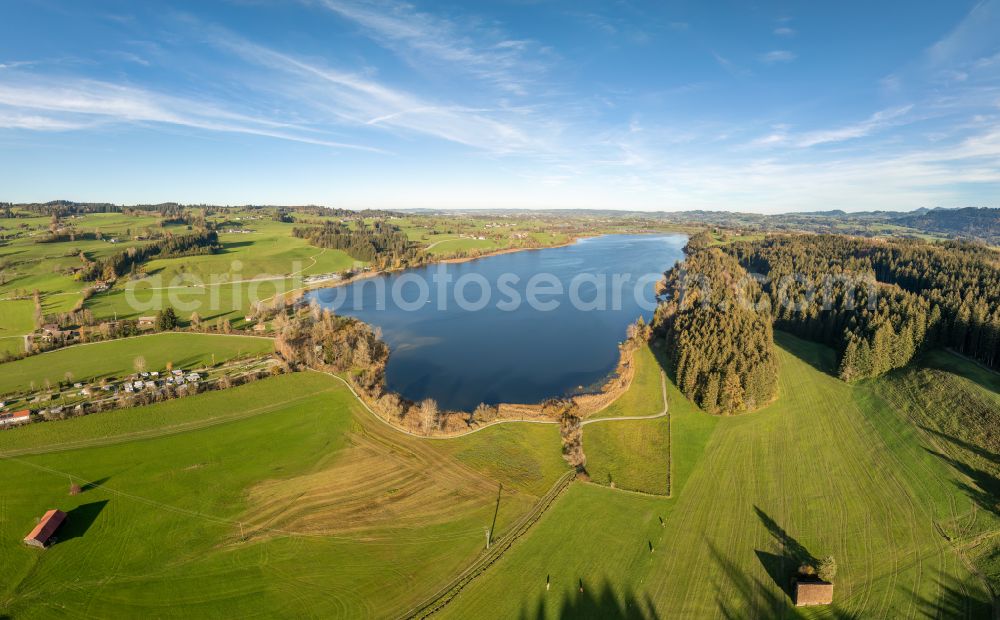 Aerial photograph Waltenhofen - Autumnal discolored vegetation view autumnal colored landscape view of the Niedersonthofener See in the Oberallgaeu in the district of Niedersonthofen in Waltenhofen in the state of Bavaria, Germany