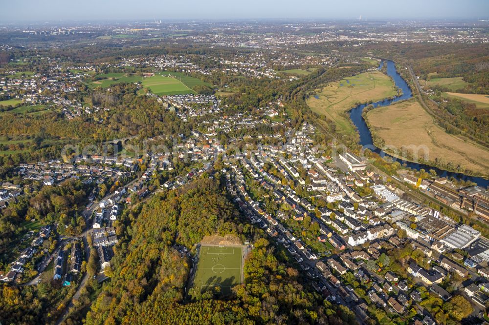 Wengern from the bird's eye view: Autumnal discolored vegetation view town View of the streets and houses of the residential areas in Wengern at Ruhrgebiet in the state North Rhine-Westphalia, Germany